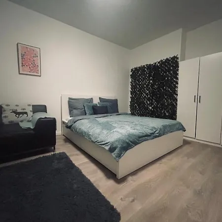 Happy Place Idylic Heaven Pressburg